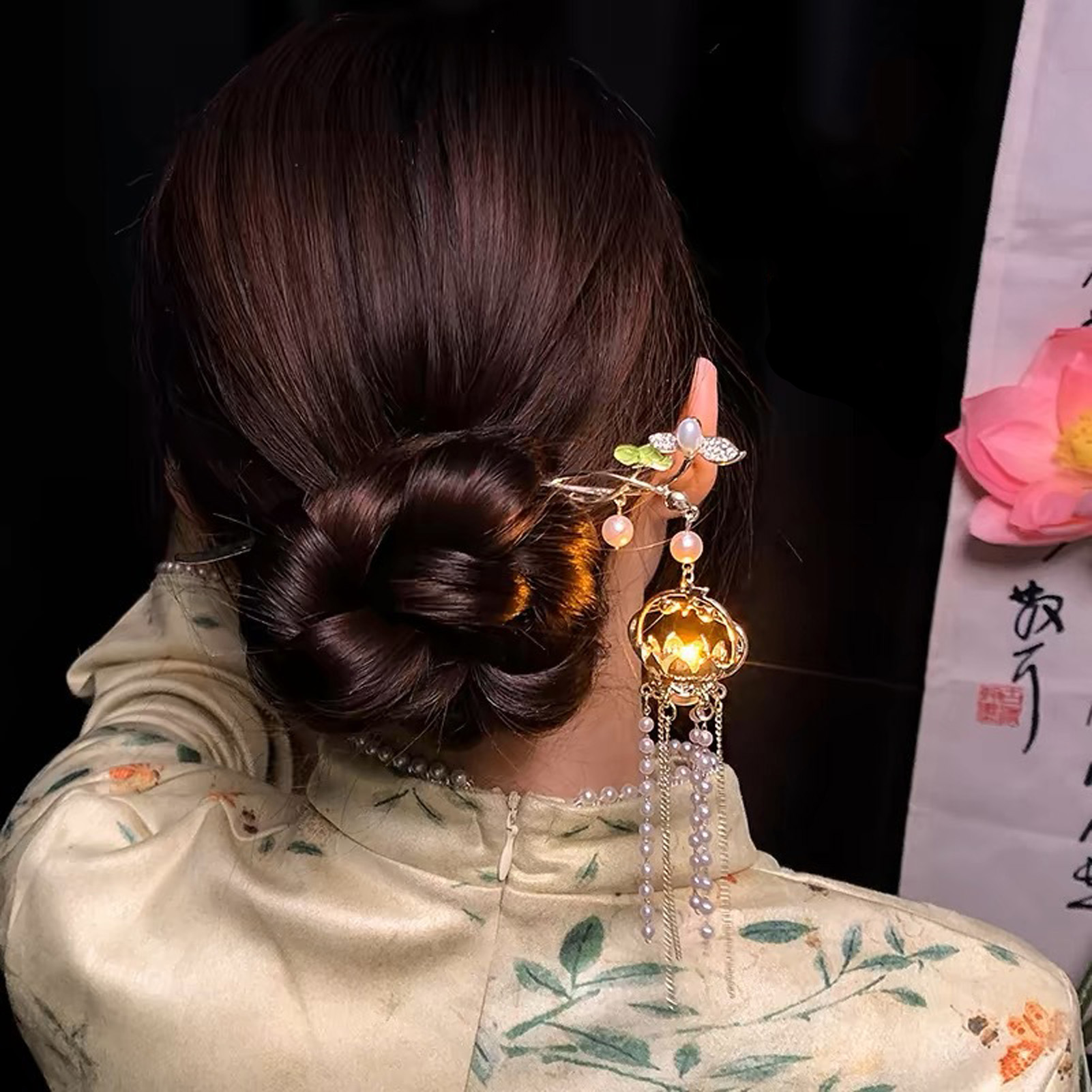 Aydınlık Çiçek Firkete Kadınla - Vintage Fashion In Chinese incelemesi ve fiyatı